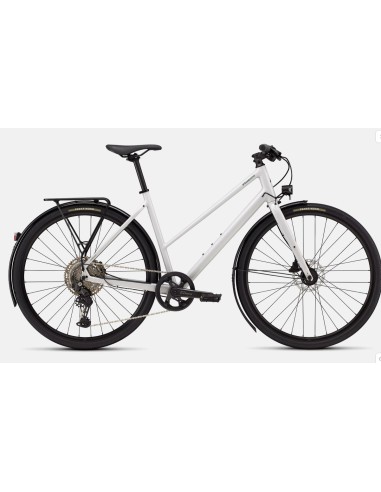 SPECIALIZED SIRRUS X 3.0 EQ STEP THROUGH 2026